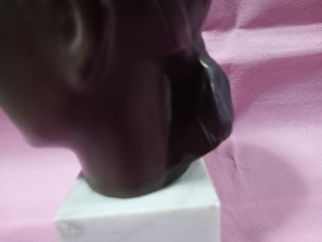 舟越保武作　ブロンズ像　””ローラ””　美人像　高さ21センチ　銘有