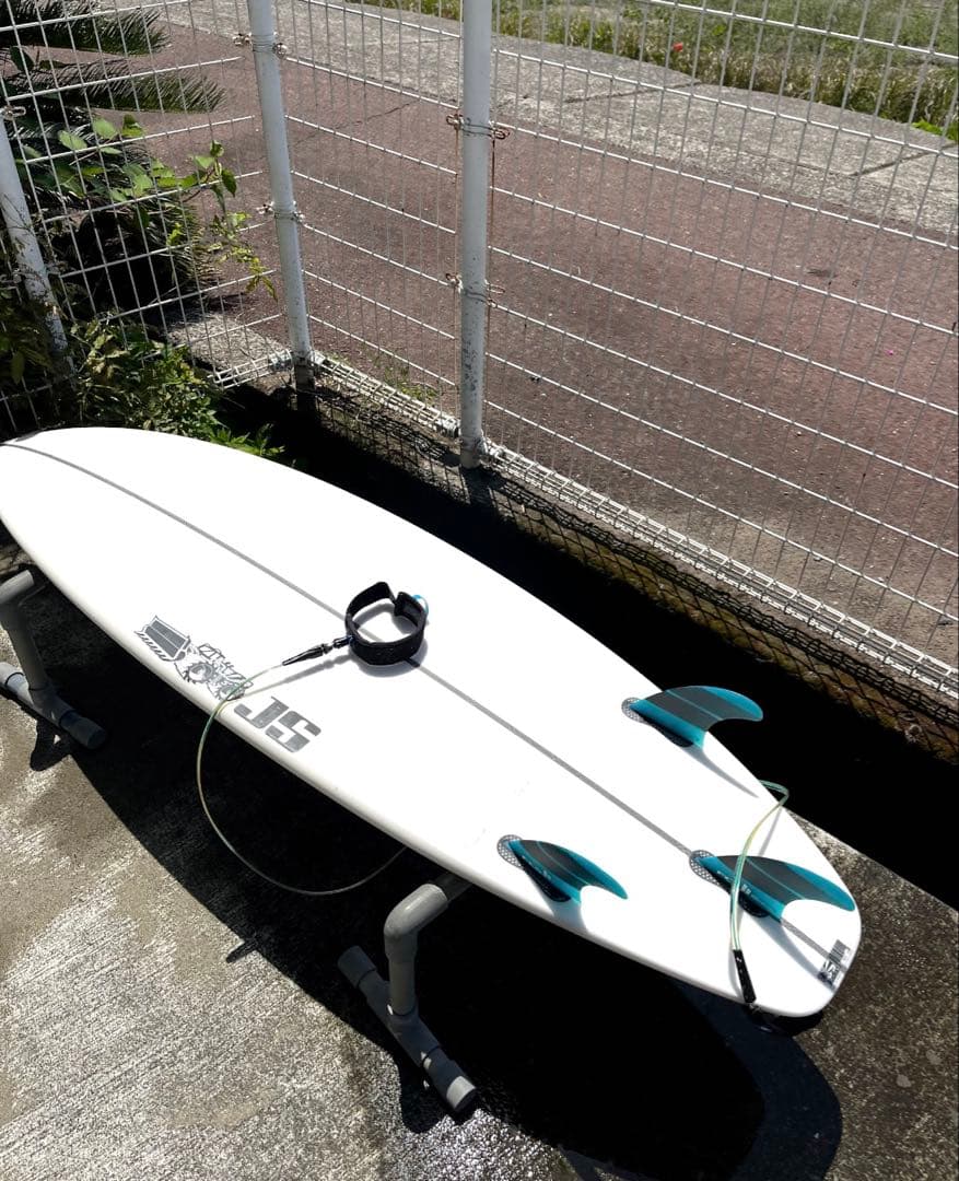 【夏前セール中‼️】JS モンスタ8 ショートボード 3フィン