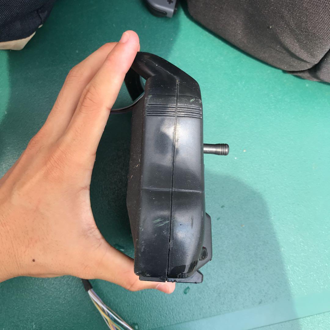 壊れたラジコン操作機