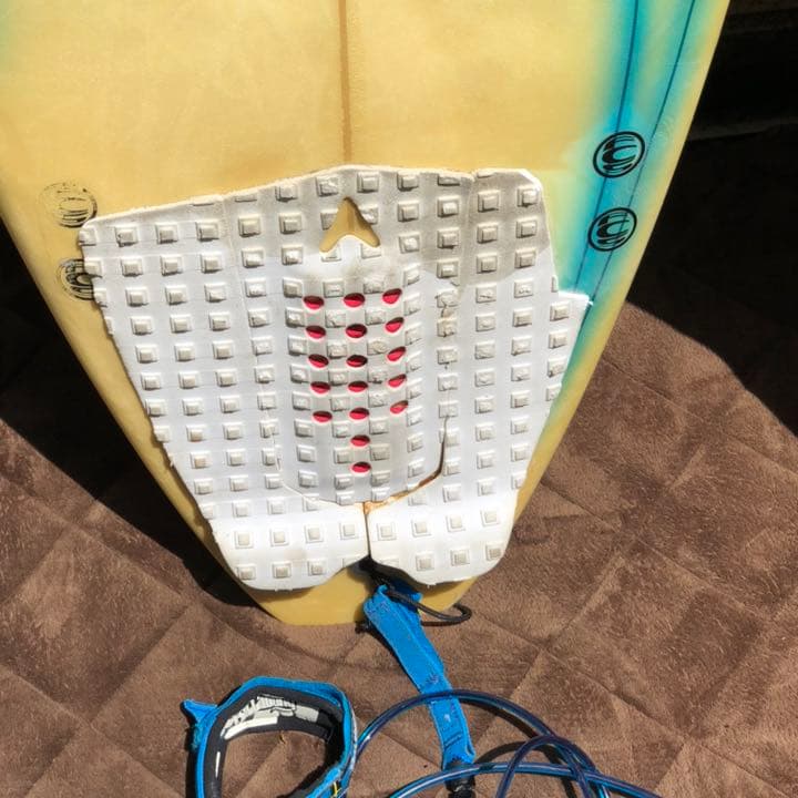 氣サーフボード KI SURFBOARDS リペア済 ショート 約6.2フィート