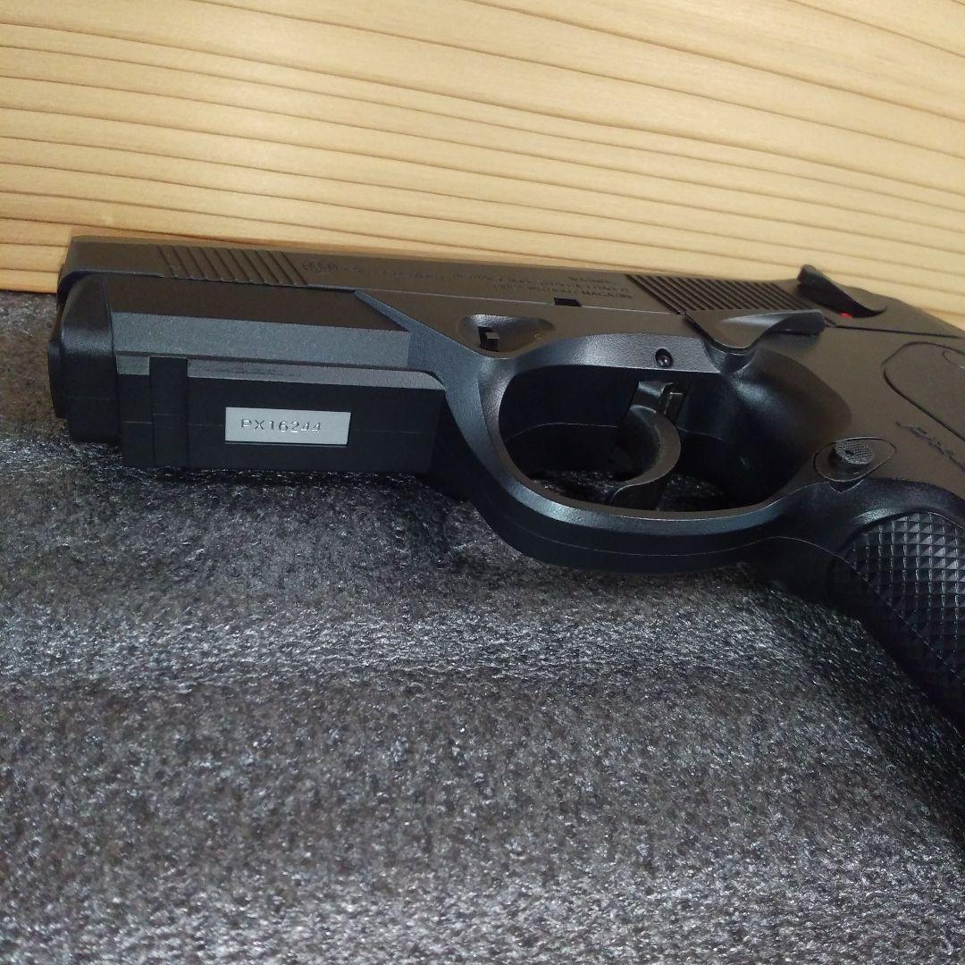 東京マルイ　PX4　ガスブローバック　本体樹脂製