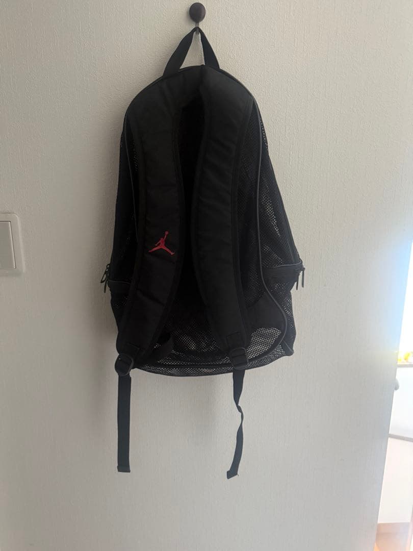 ジョーダン　メッシュリュック　黒　ジャンプマン赤