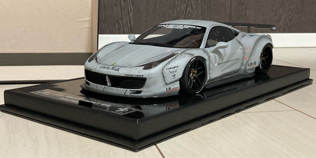 ハルピー　Liberty Walk Ferrari 458 ミニカー