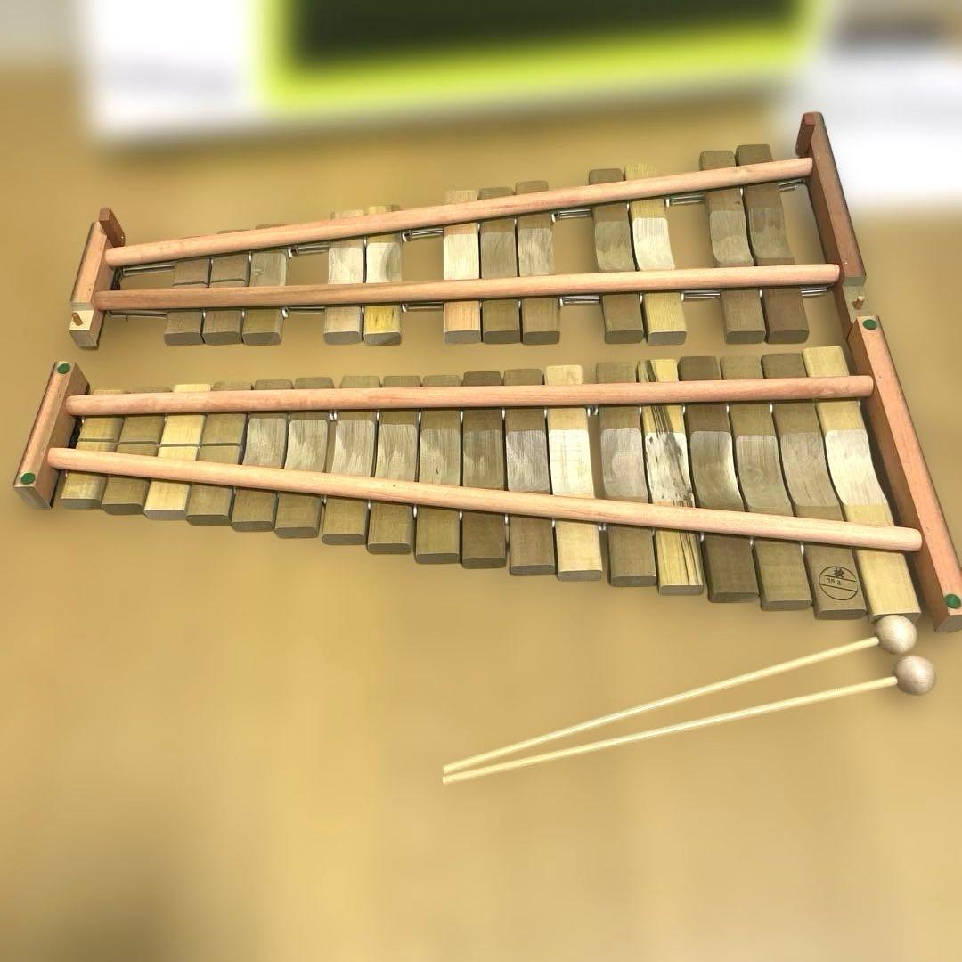 YAMAHA 卓上木琴 No.185 楽器 ヤマハ 木琴 30音　マレット付