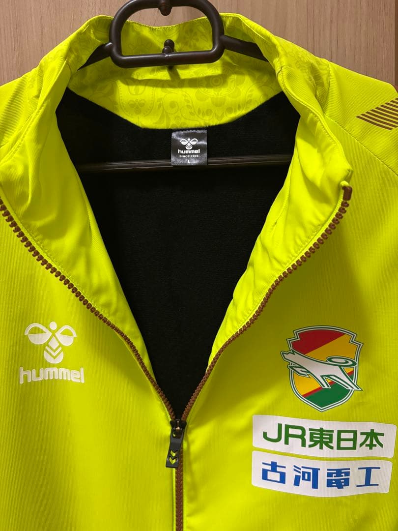 hummel ジェフユナイテッド千葉 ウーブンジャケット Lサイズ