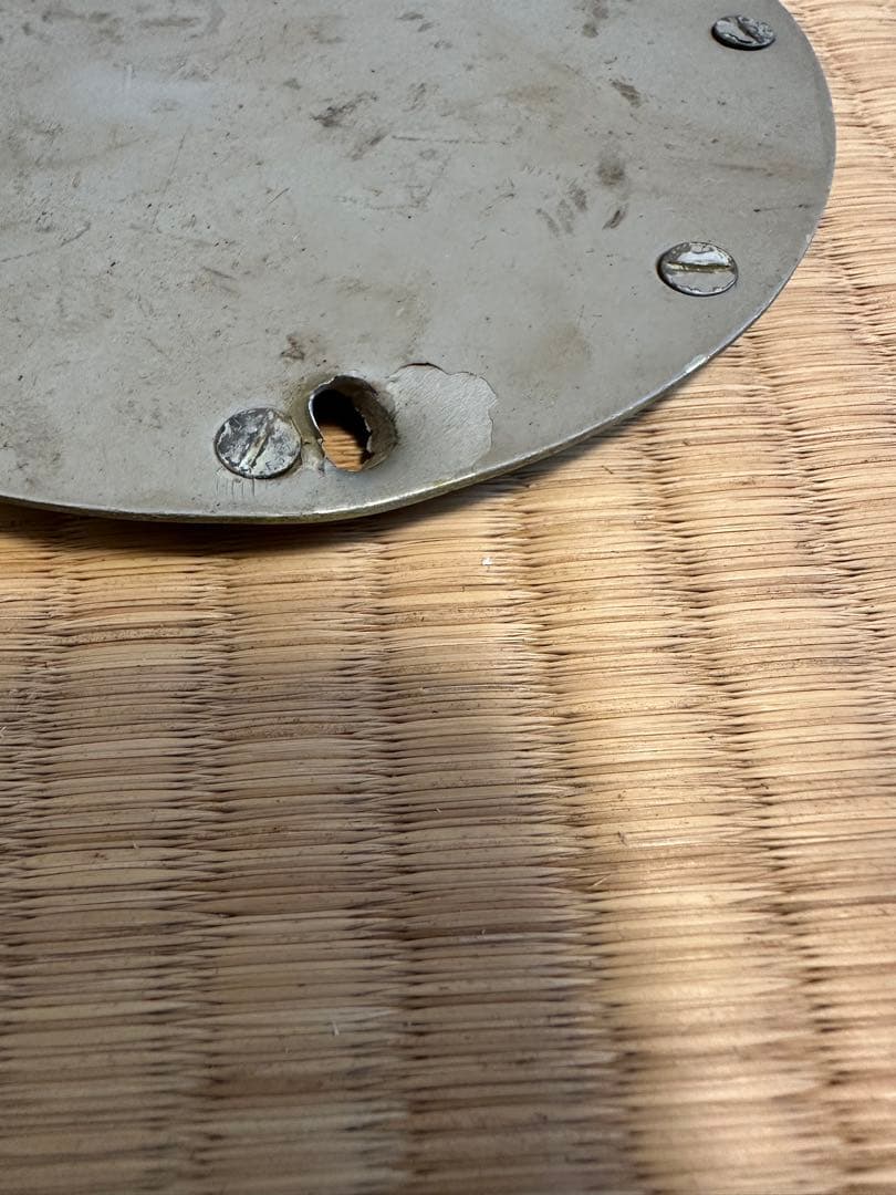 ゼロ戦パーツ　弾痕付き