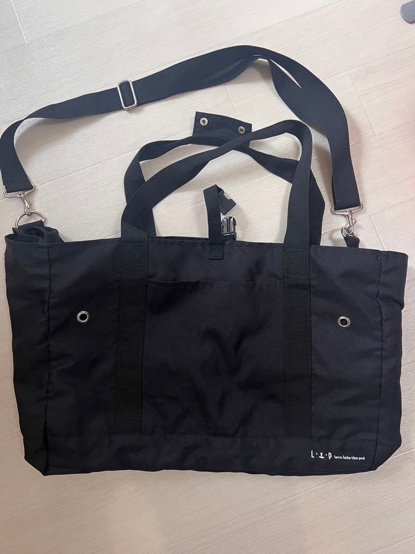 Sサイズ 黒 ナイロン キャリーバッグ