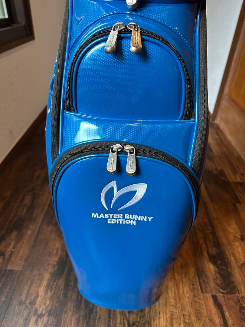 特別値下げ！美品MASTER BUNNY EDITION ゴルフバッグ 青