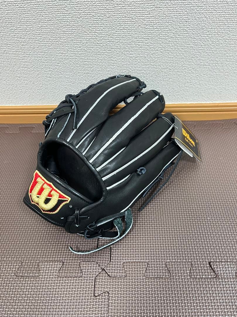 新品未使用　ウィルソン　軟式　外野手用　左投げ