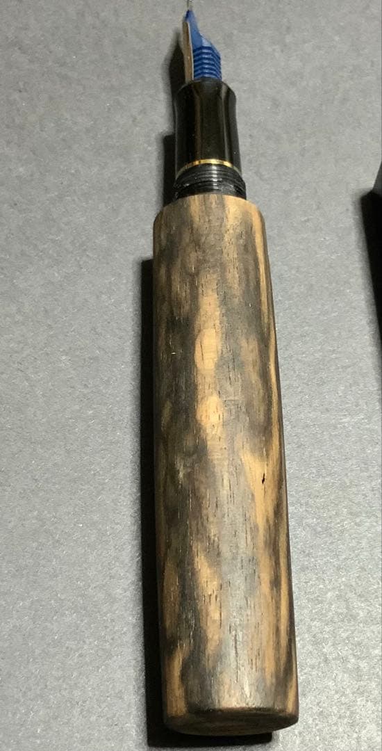 PILOT 万年筆 743 Bニブ　孔雀杢黒柿軸と合わせて