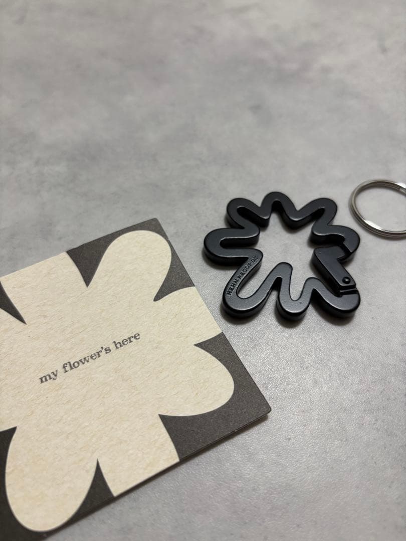 藤井風 花 カラビナ ブラック 黒