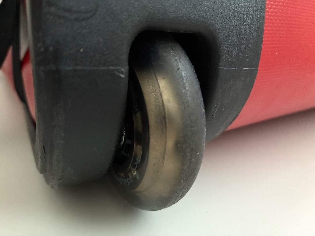 ヒデオ ワカマツTARPAULIN 30Lソフトスーツケース 赤