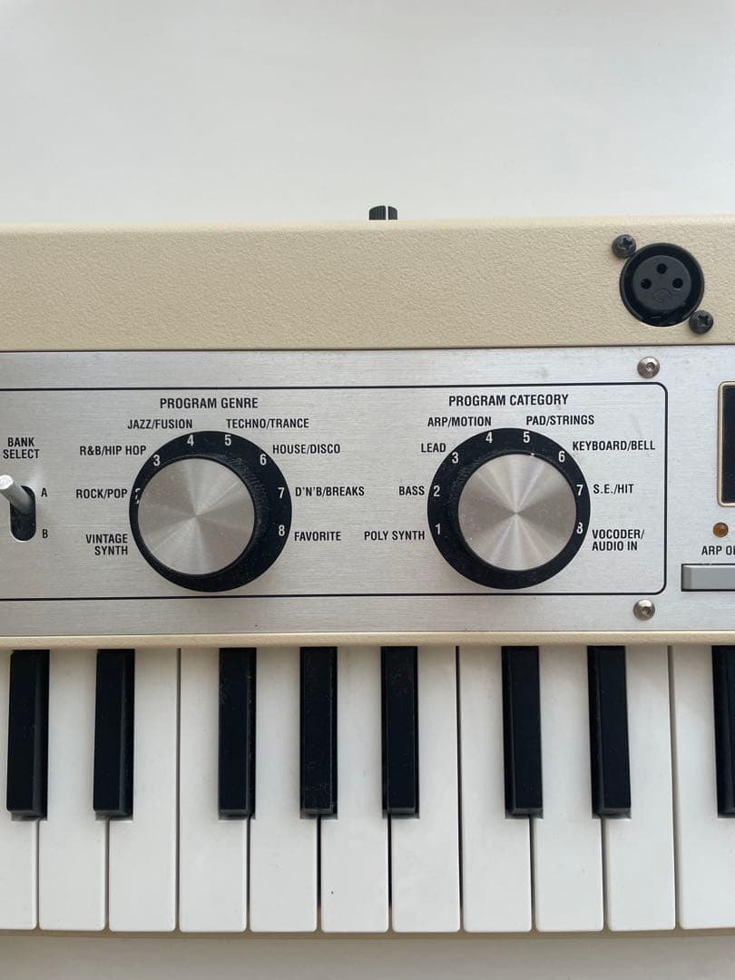 KORG microKORG xl 限定　ベージュ