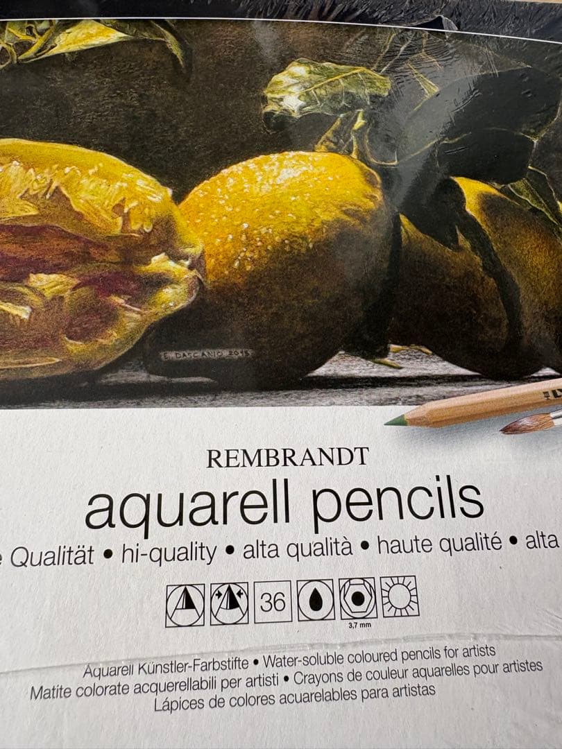 新品★LYRA リラ アクアレル 水彩色鉛筆 36色 メタルボックス　ドイツ製