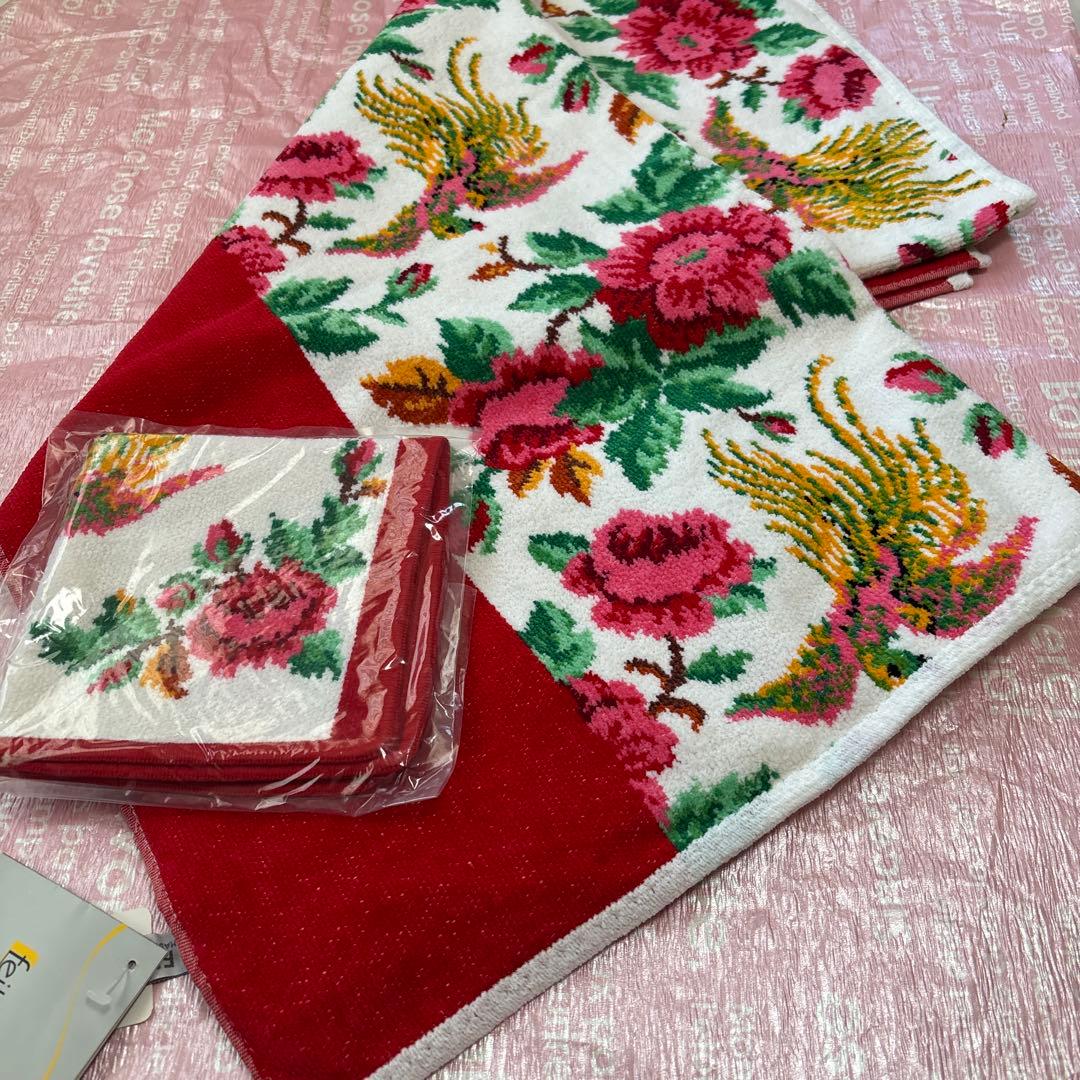 新品未使用品タグ付きfeiler PARADISE タオルセット 赤と白