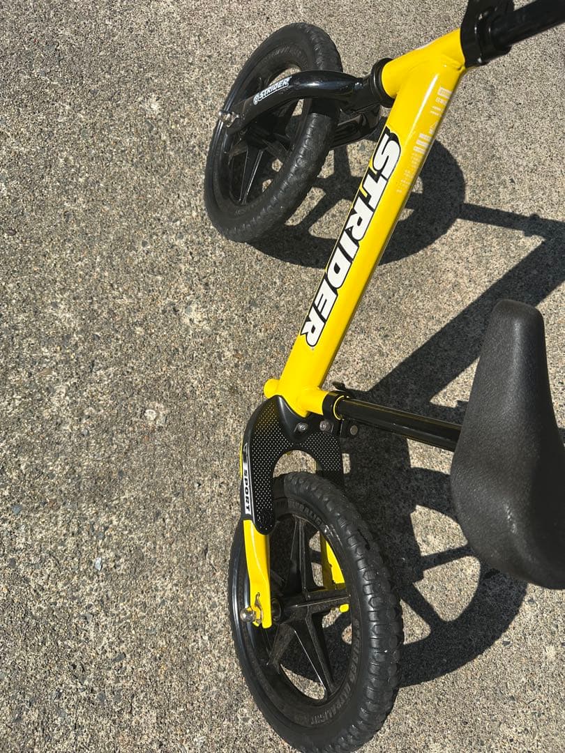 STRIDER　ストライダー　スポーツモデル《イエロー》　正規品