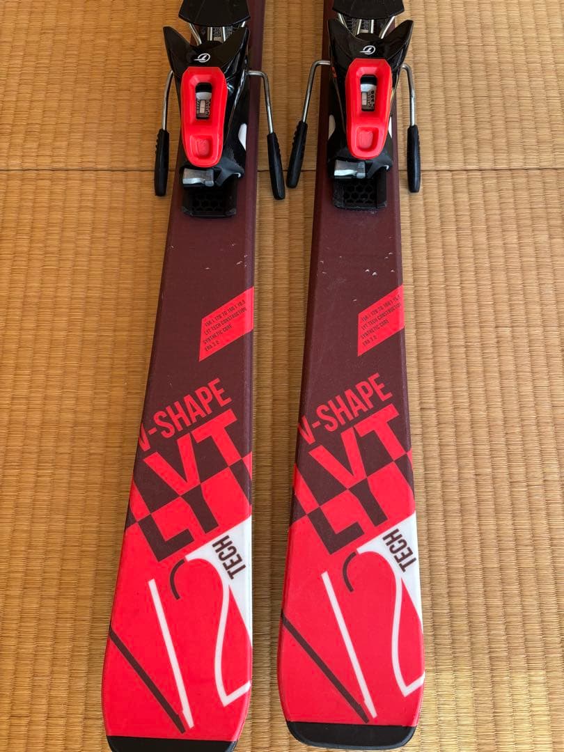 V-Shape LYT v2 156cm スキー 板