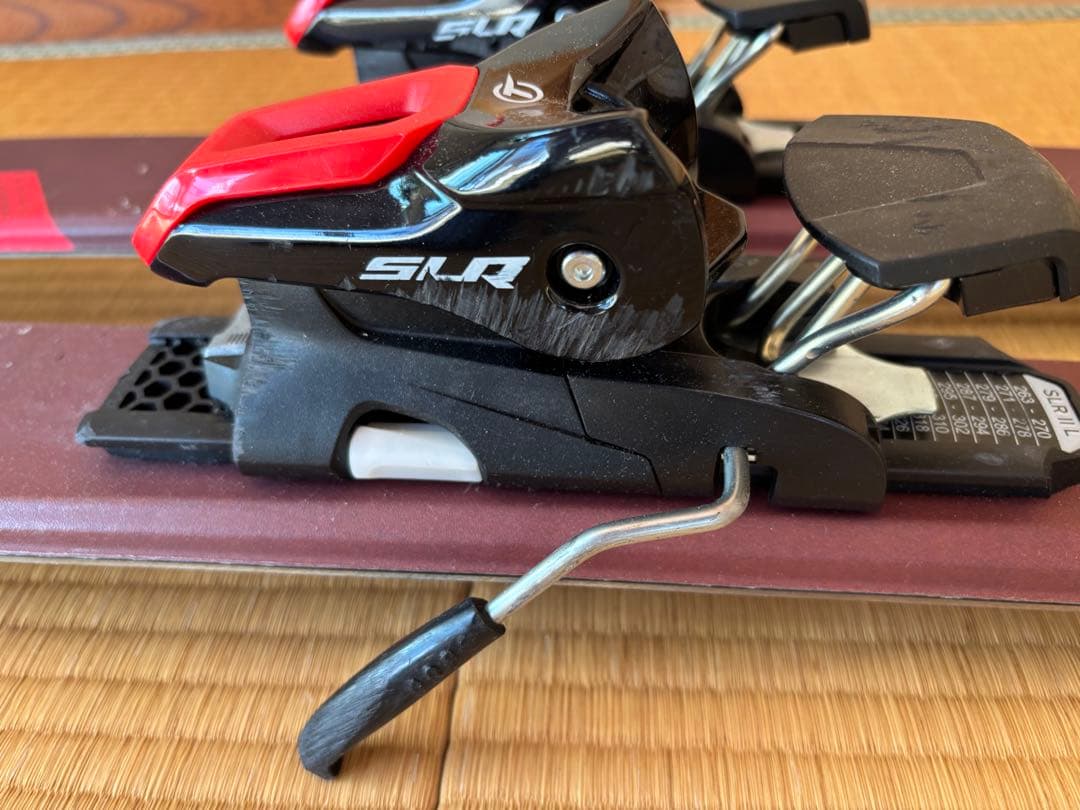 V-Shape LYT v2 156cm スキー 板