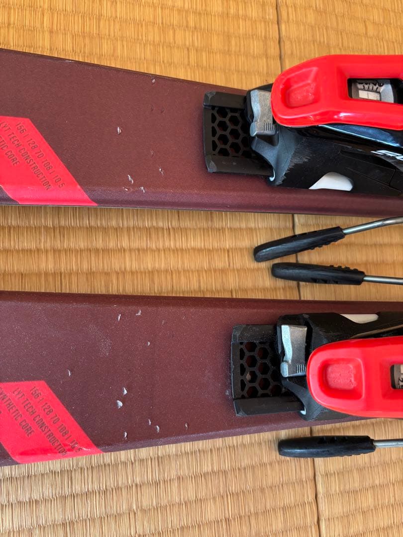 V-Shape LYT v2 156cm スキー 板