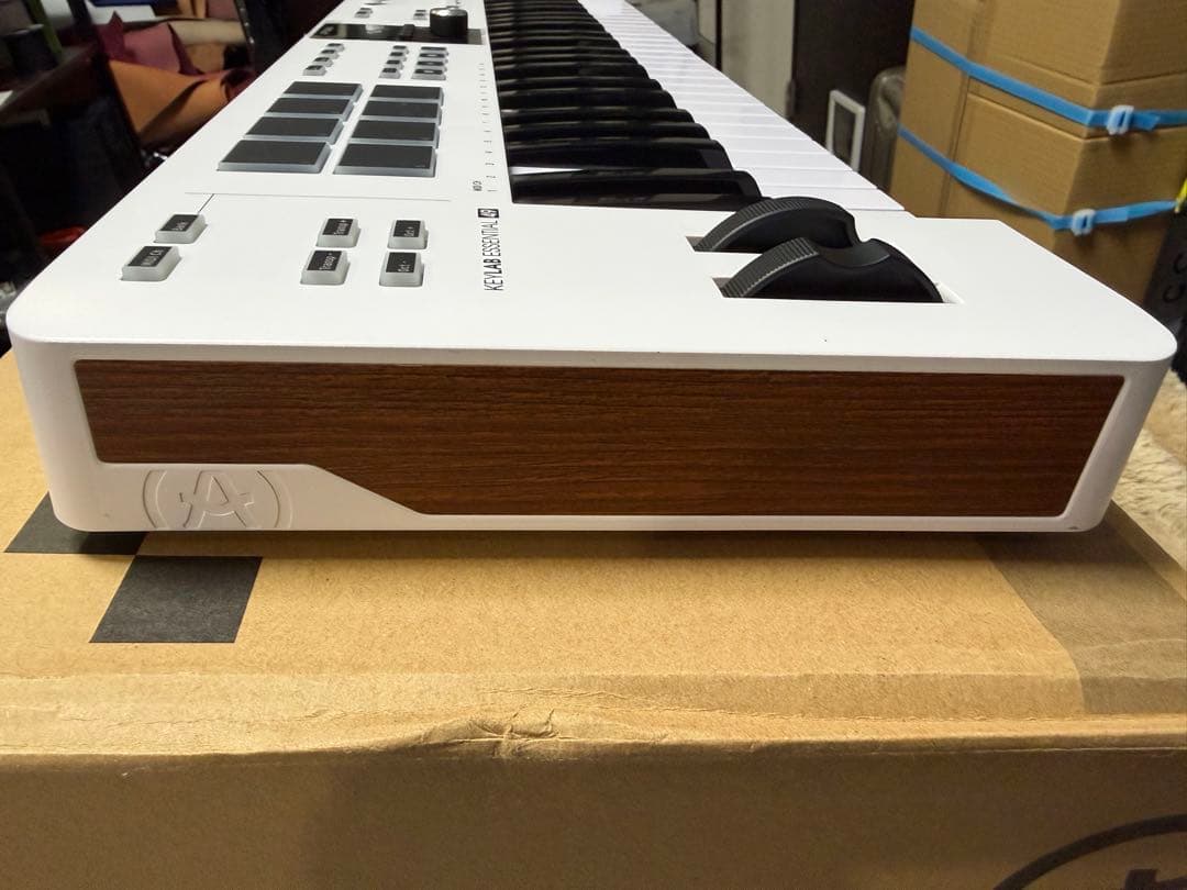 DTM・DAW ARTURIA KeyLab Essential 49 mk3