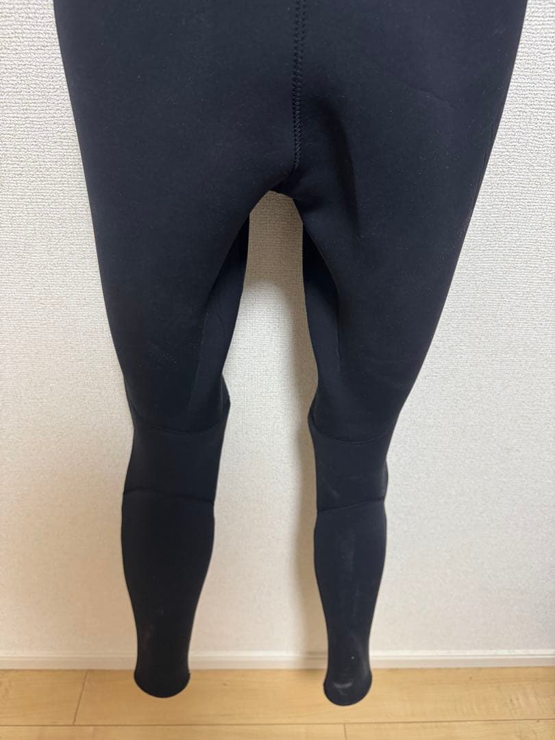 オニール　サーフィン　3mmスーツ