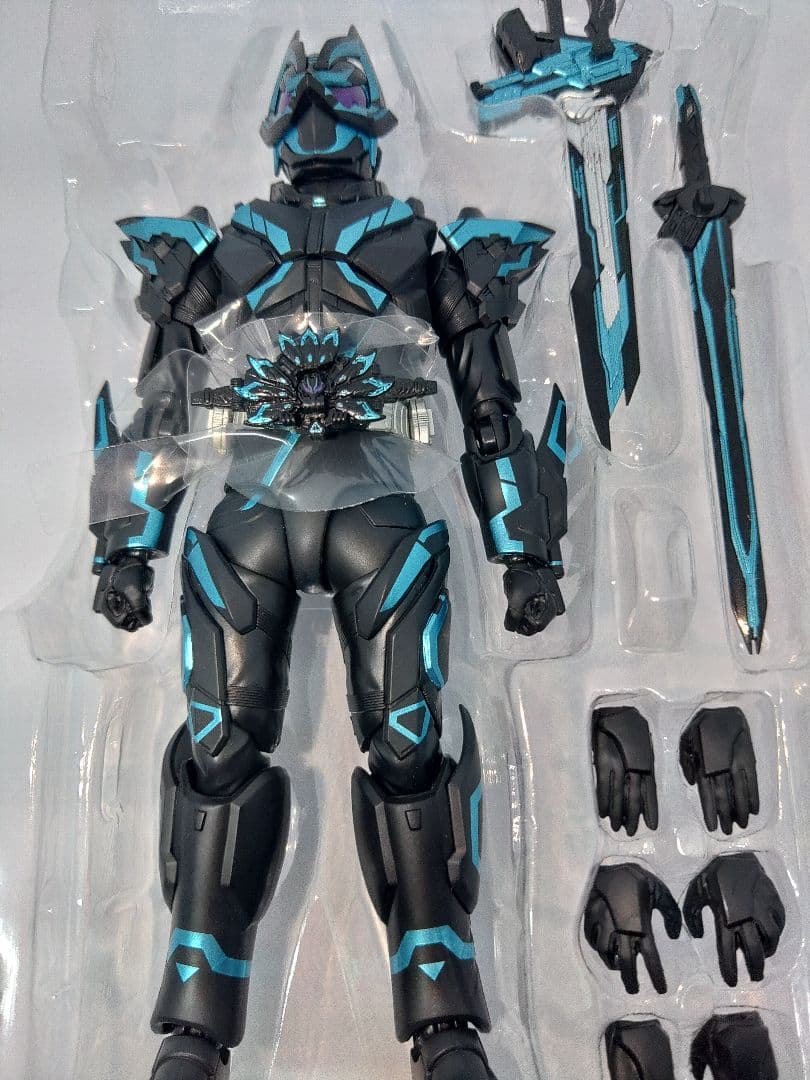 S.H.Figuarts 仮面ライダーXギーツ