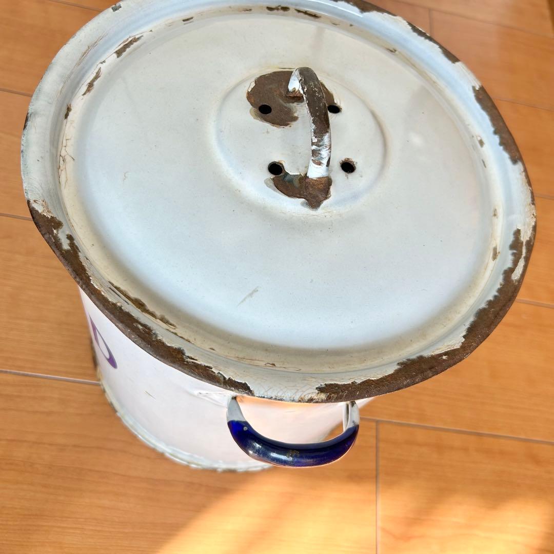 アンティーク ホーロー ブレッド缶 丸型　ホワイト イギリス レア