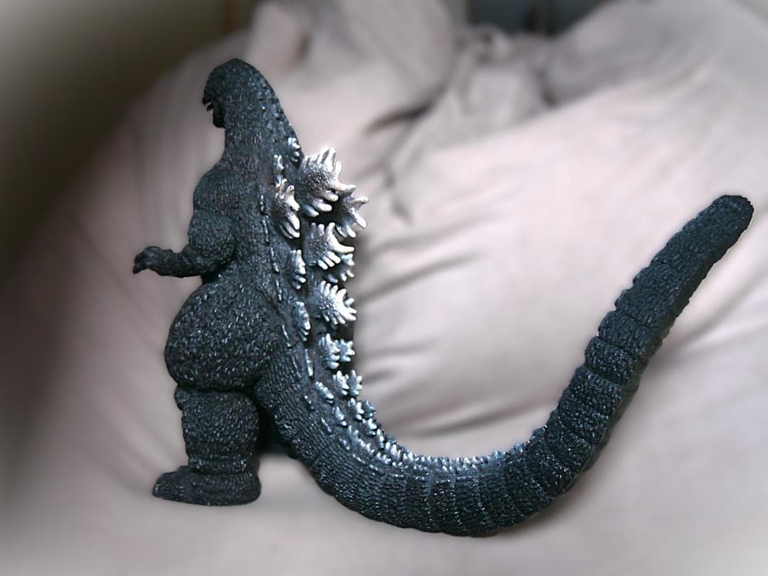 ゴジラ フィギュア