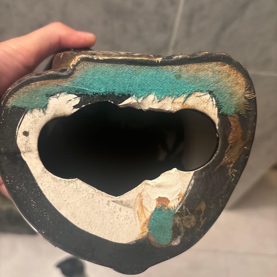 1920-30年代アンティーク妖艶な瞳とまつ毛が美しい陶器の招き猫