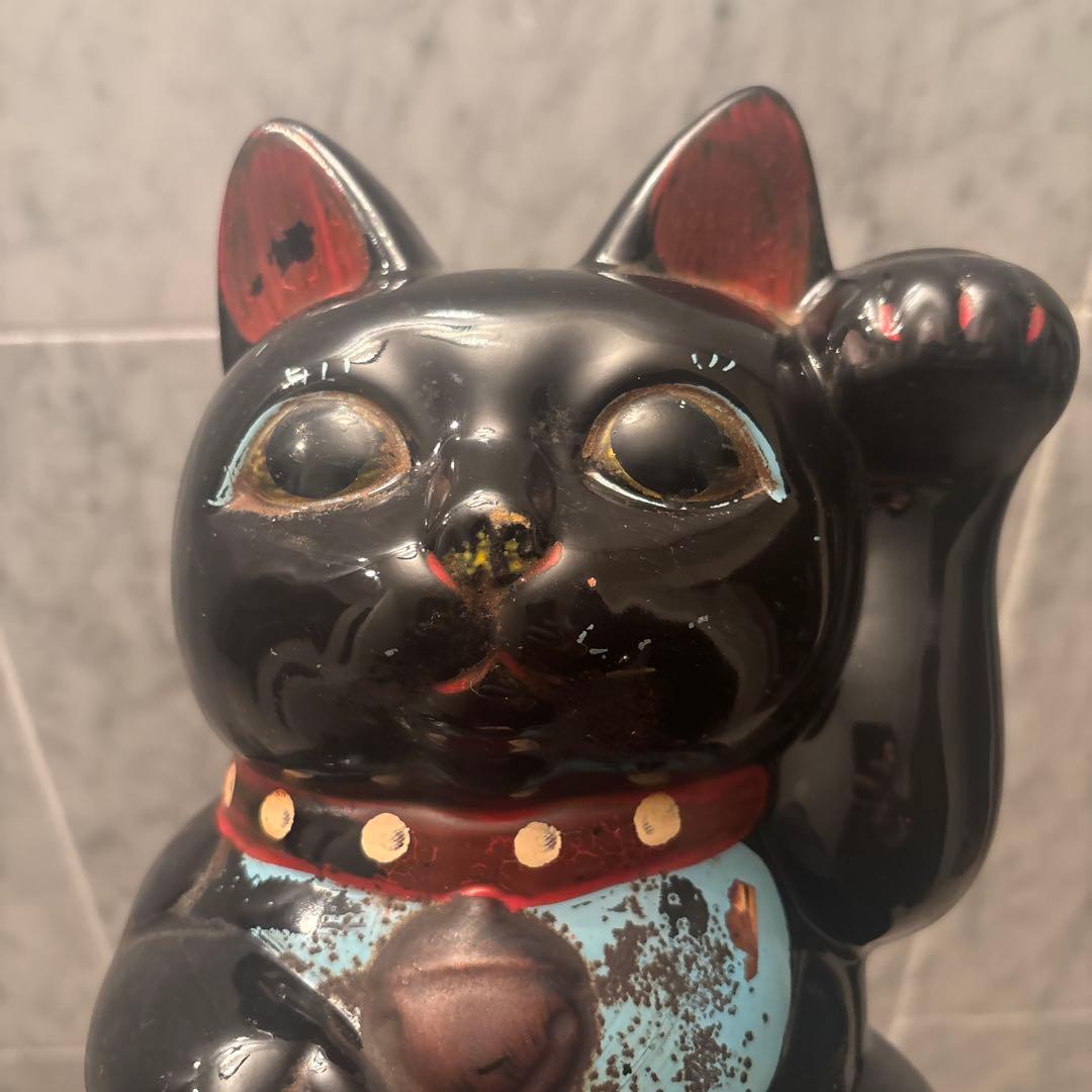 1920-30年代アンティーク妖艶な瞳とまつ毛が美しい陶器の招き猫