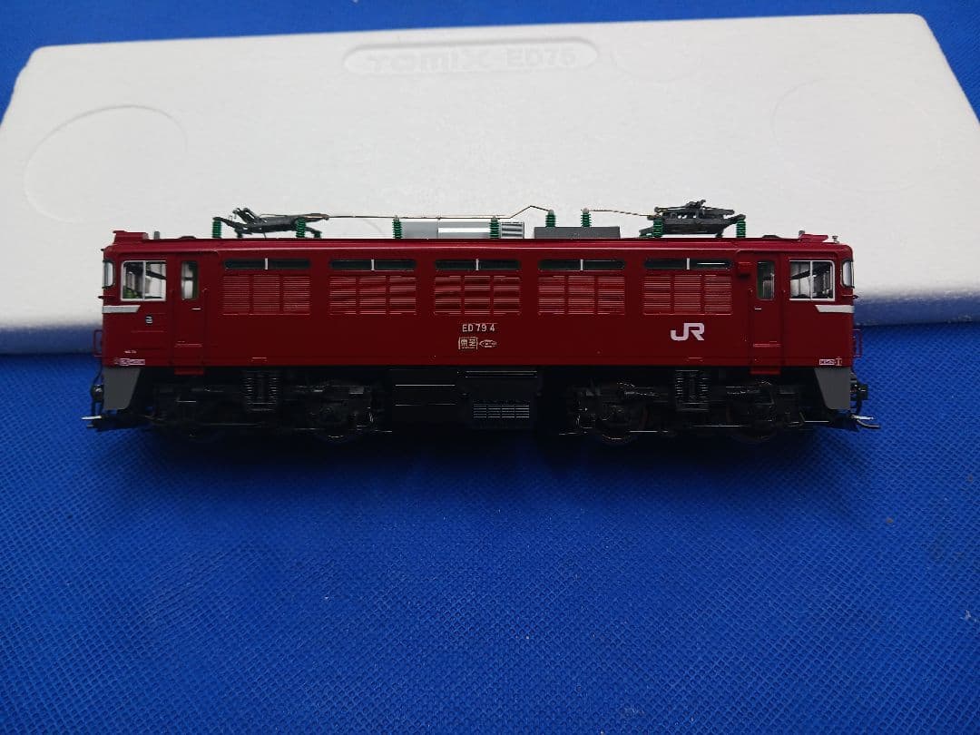 TOMIX HO-197 ED79形0番台 (シングルアームパンタグラフ搭載車)