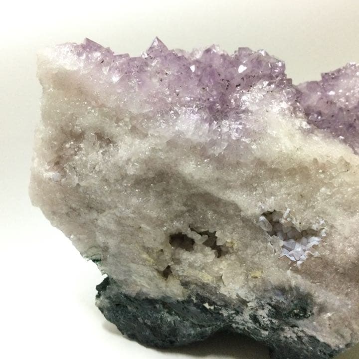 【愛の守護石、癒しと安らぎ】迫力のビックサイズ！天然石フラワーアメジスト 原石