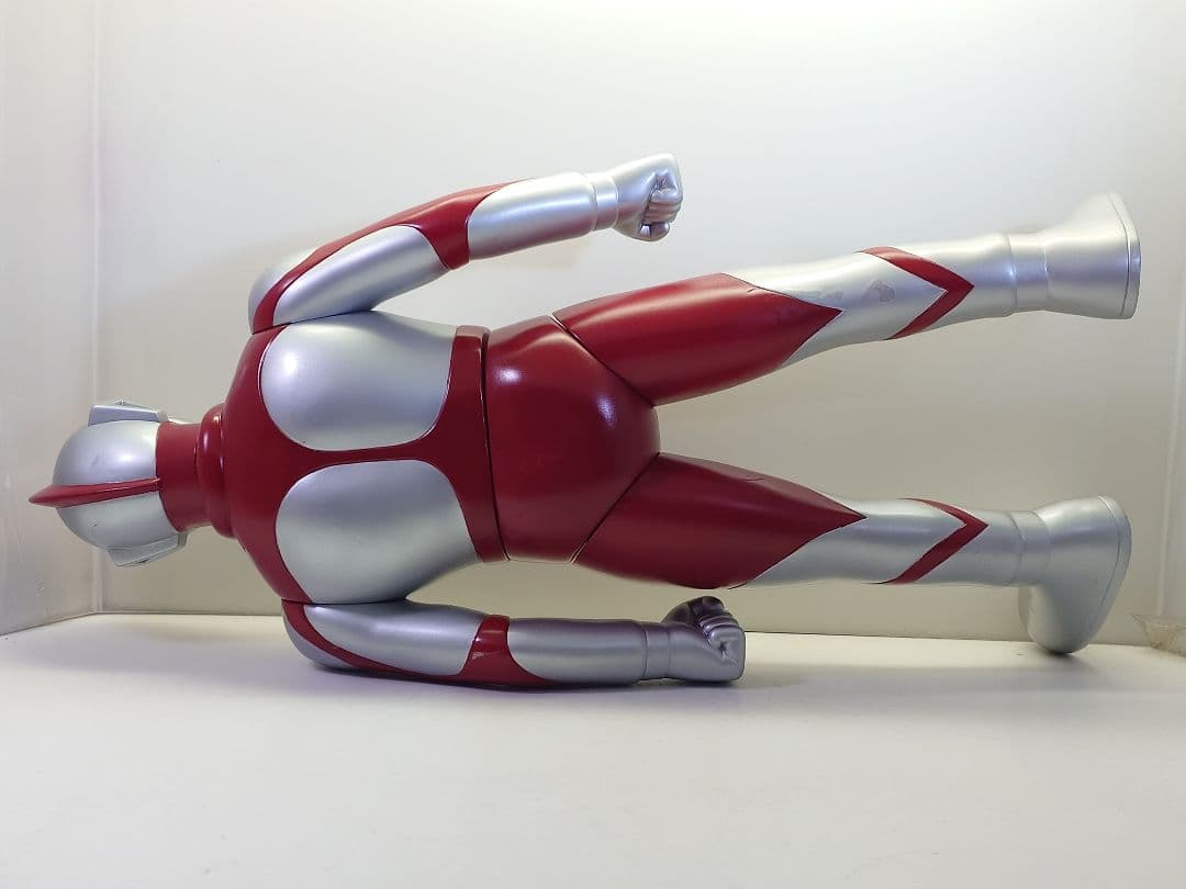 ART STOME 楳図かずお版 ウルトラマンソフビシリーズ レトロver. 青