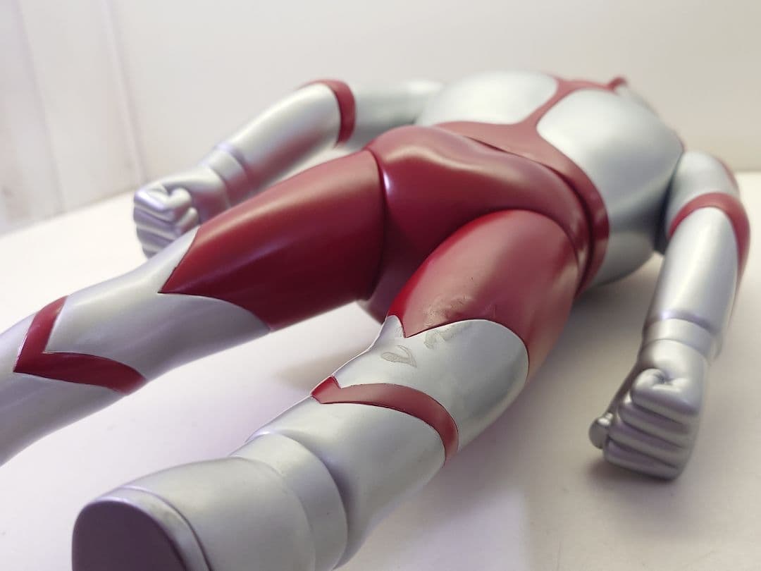 ART STOME 楳図かずお版 ウルトラマンソフビシリーズ レトロver. 青