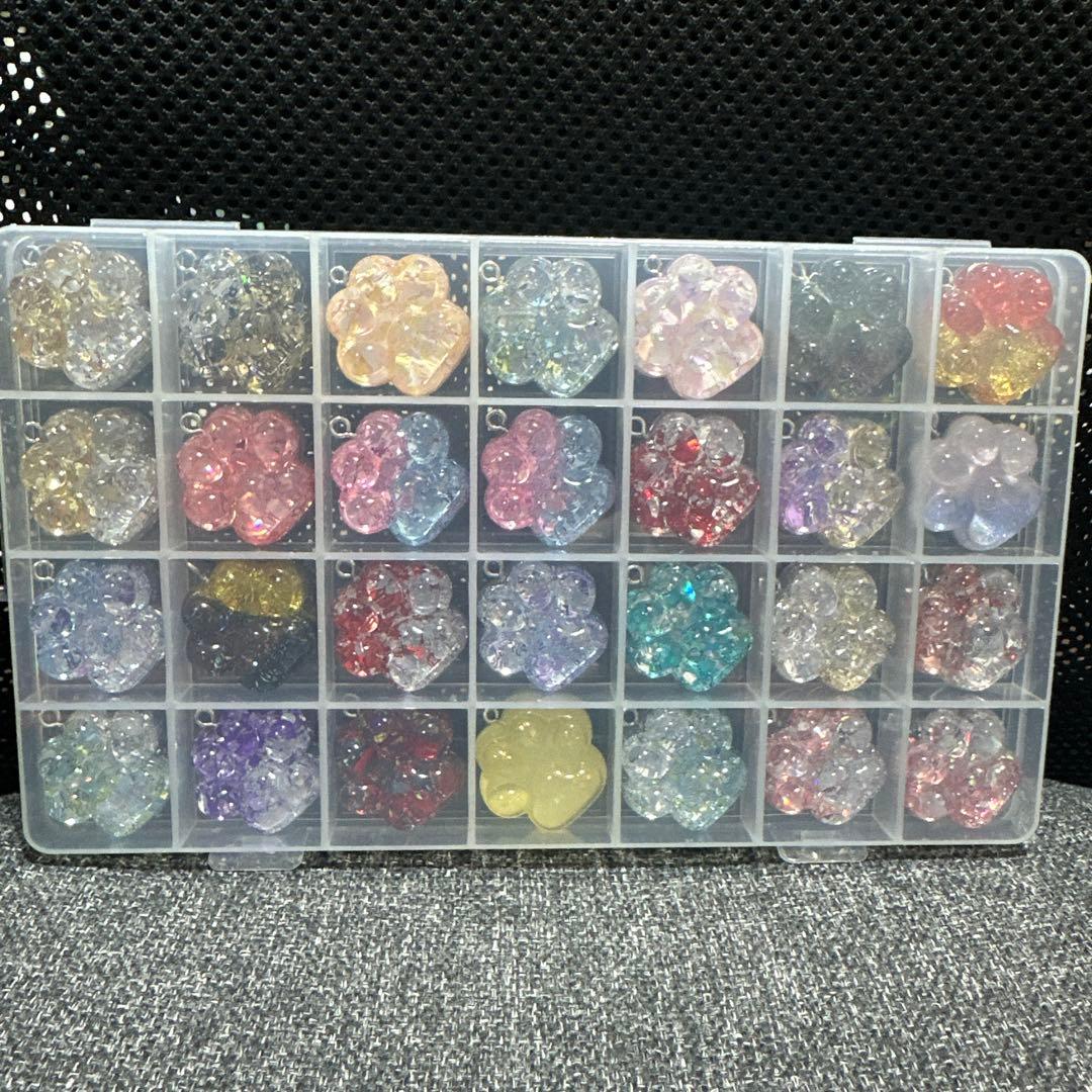 Mサイズ 肖戦 レジン肉球キーホルダー　42点セット❣️1226