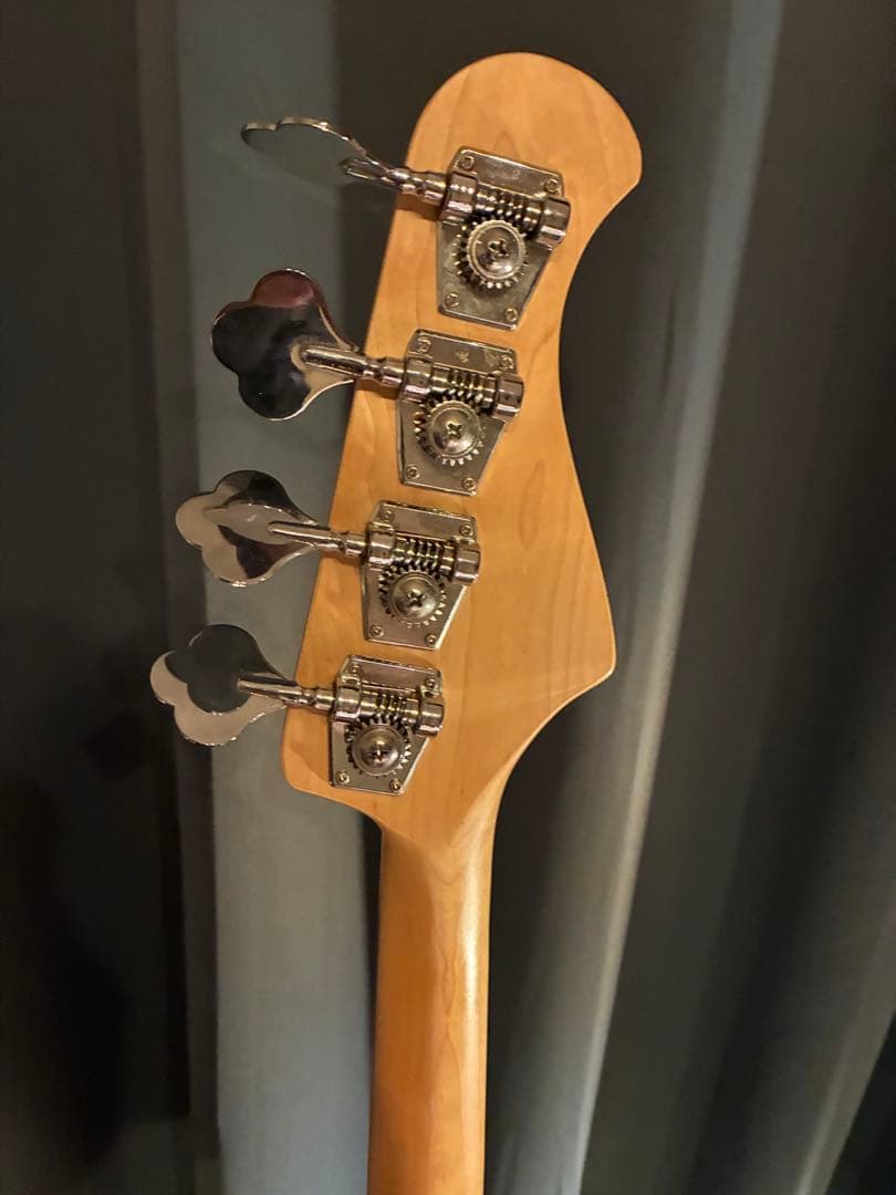 Bacchus Universe Series レフティ　ブラックエレキベース