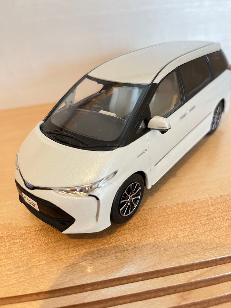 1/30 トヨタ エスティマ ハイブリッド 非売品 カラーサンプル ミニカー