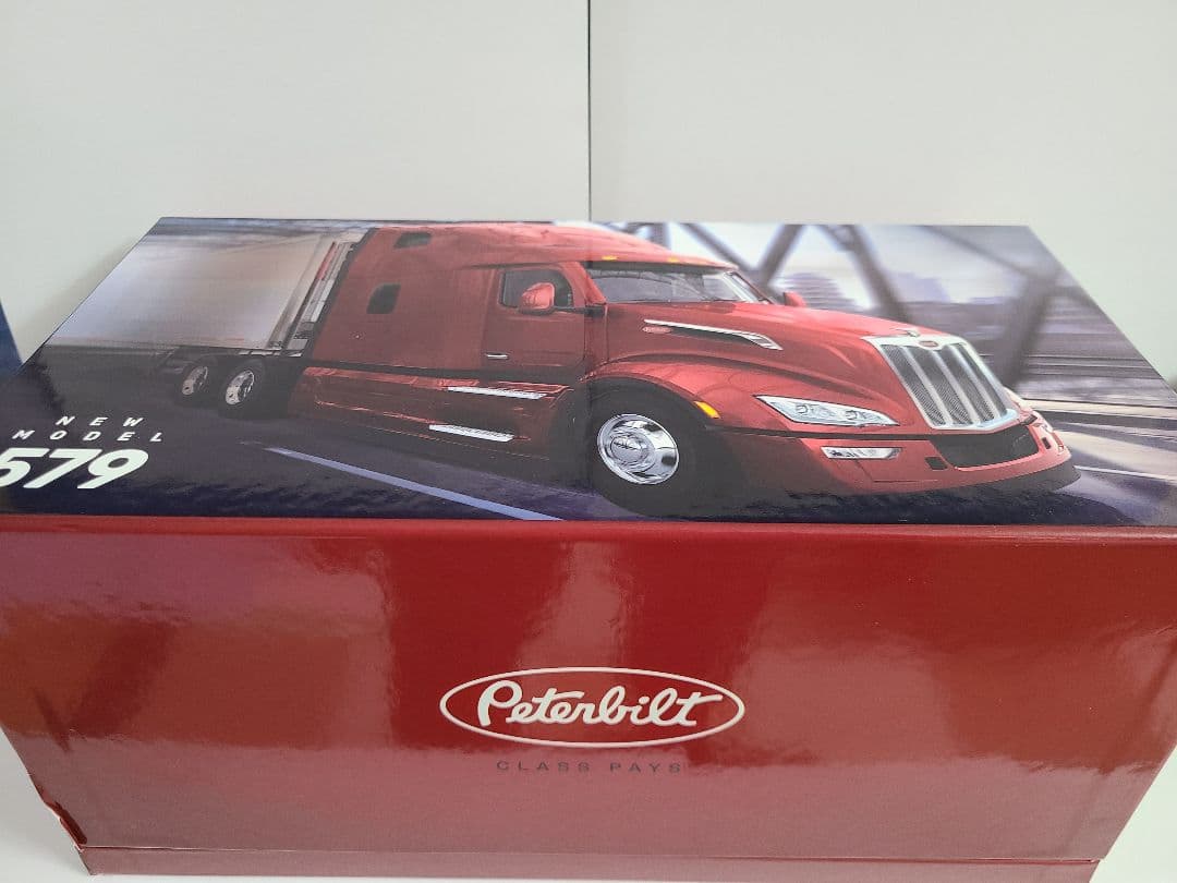 ピータービルト 579 Ultraloft tractor red-1/32