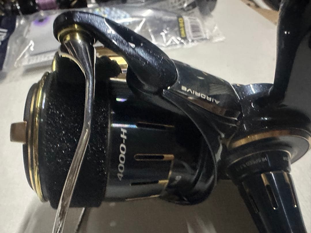 リール 23SALIGTA 4000-H