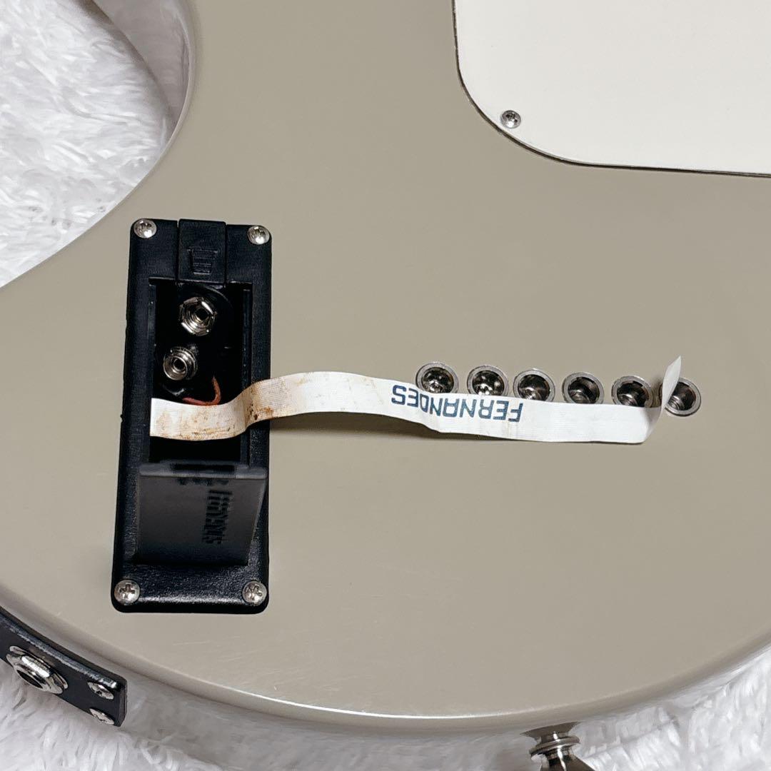 ✨美品✨ Fernandes フェルナンデスZo-3 純正ギタースラップ付き