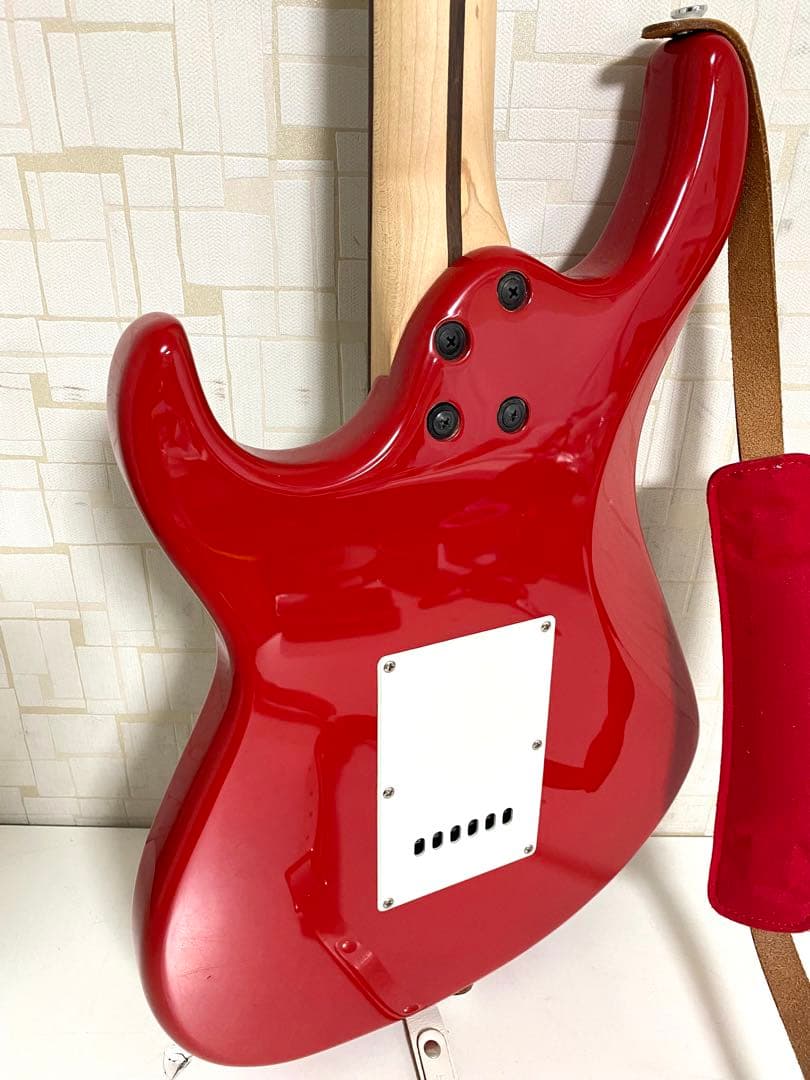 Cort エレキギター レッド Ｇ110