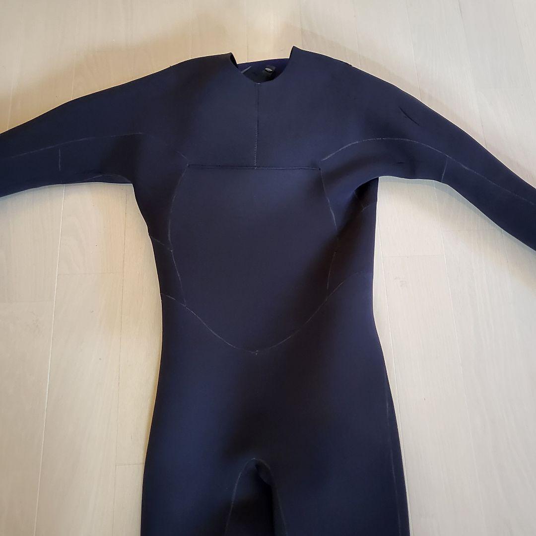 AIRTIGHTメンズ【美品】 ⭐️Mフルスーツ3/2㎜チェストジップ