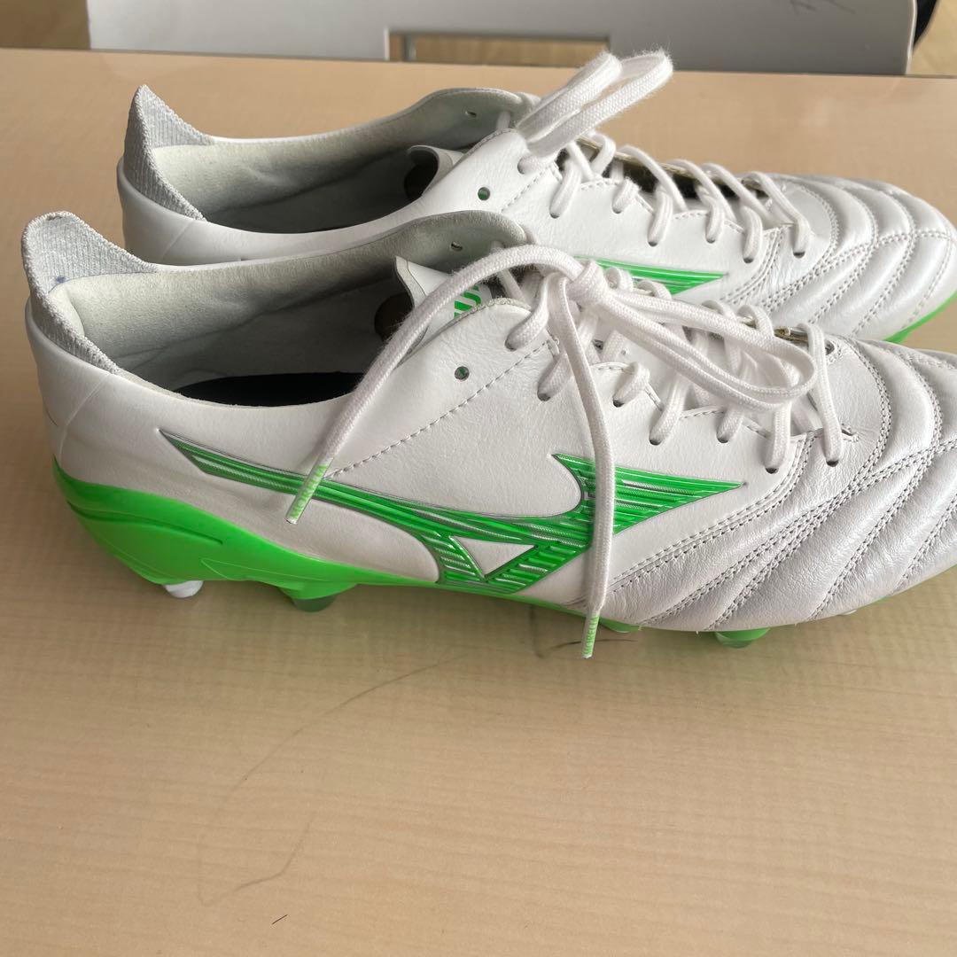 【限定カラー】Mizuno モレリアネオ4サッカースパイク MIXソール