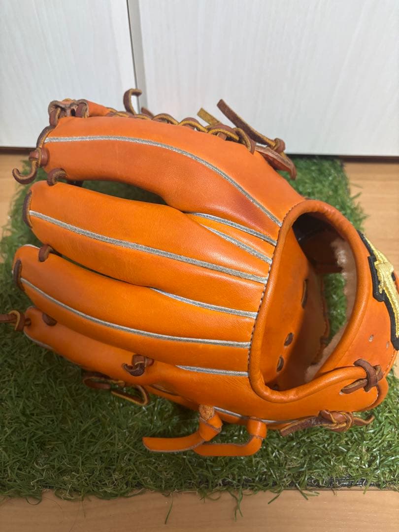 硬式用　日本製　浦上レザー　UR3 アトムズ　内野手