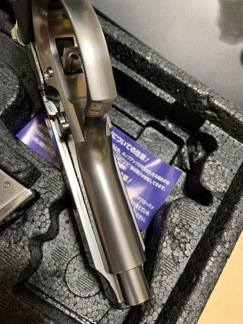 美品東京マルイM92Fクロームステンレス　ガスブローバック 固定ホップ管5/91