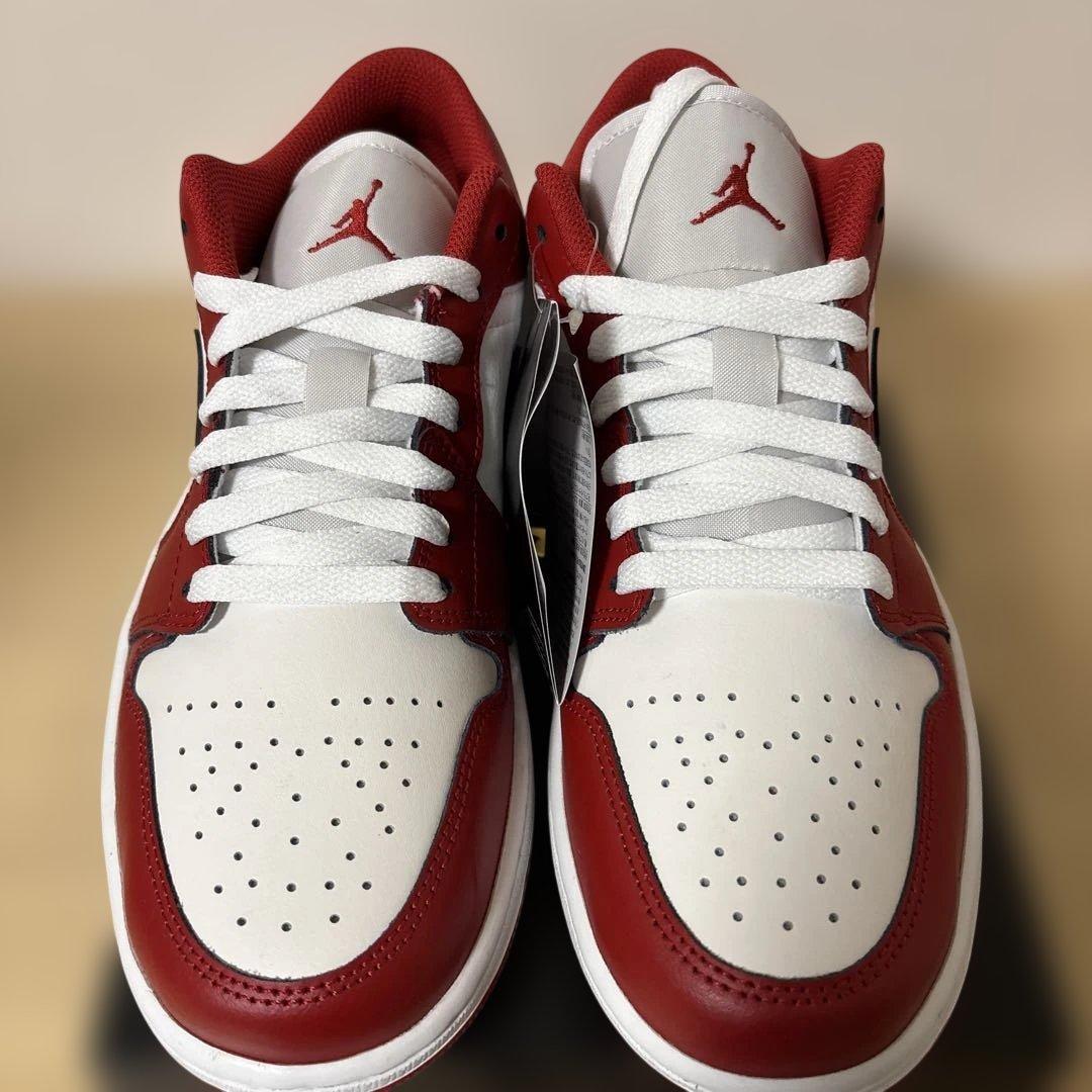 エアジョーダン 1 ローカット ホワイト/レッド