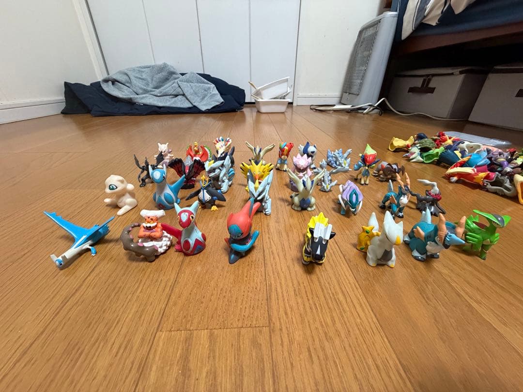 ポケモン指人形約100体セット