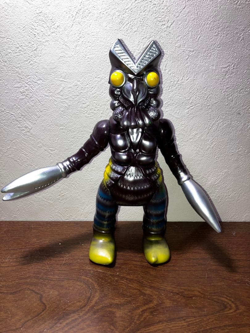 ハイパーホビー誌限定　ブルマァク　バルタン星人　ソフビ人形　マルサン　ポピー