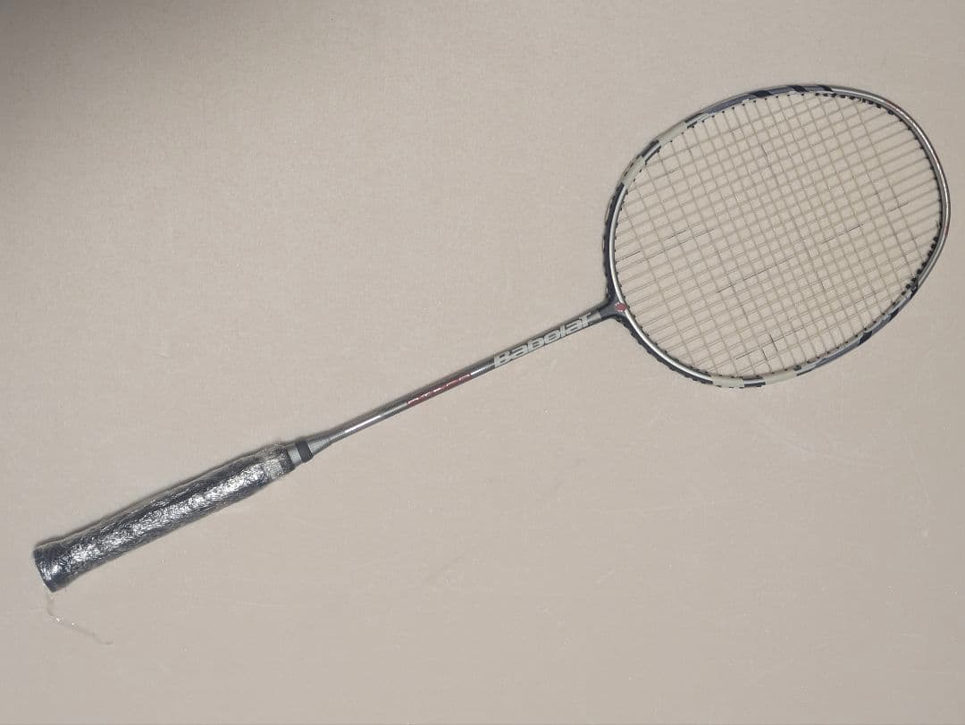 美品　バボラ ニトロ　バドミントンラケット