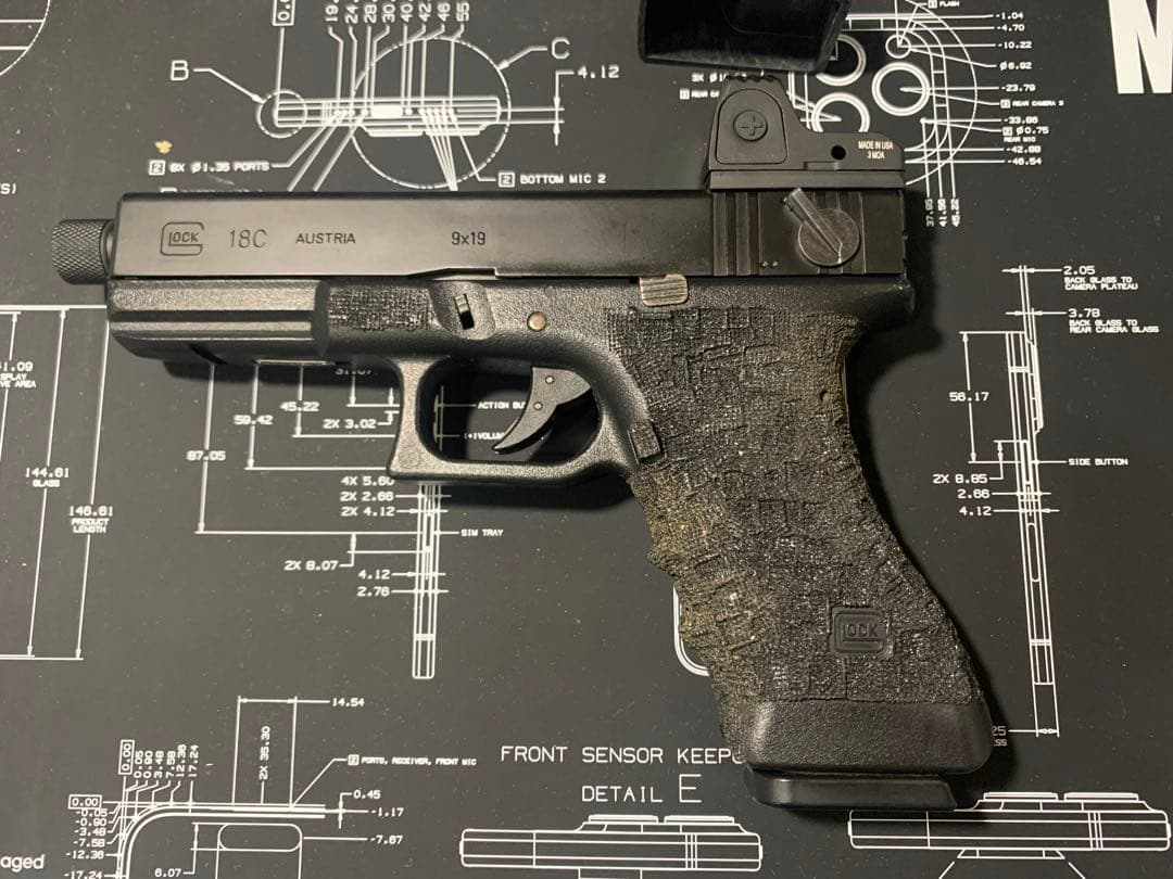 東京マルイ Glock 18C ガスブロガン 9x19 光学サイト搭載